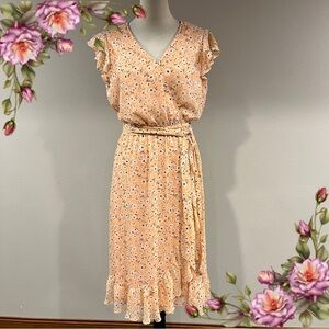Lauren Conrad Floral flutter sleeves midi Peach‎ Dress